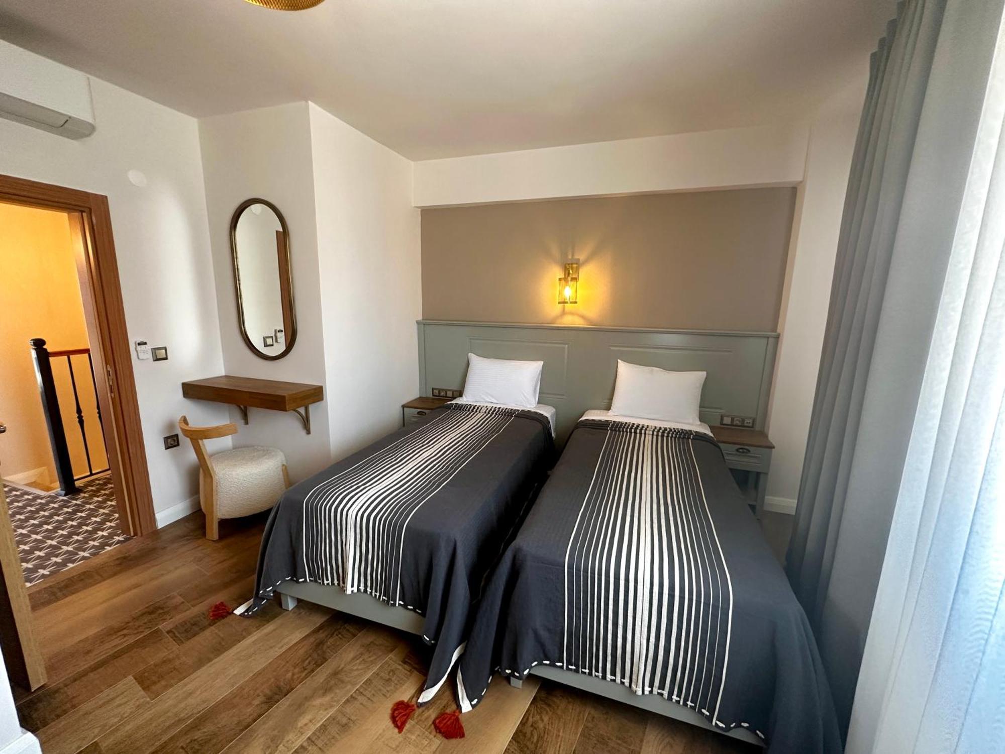 Oikos Bozcaada Aparthotel Exterior foto